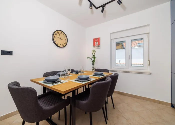 Mladen Apartment Crikvenica