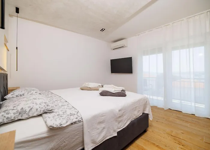 Mladen Apartment