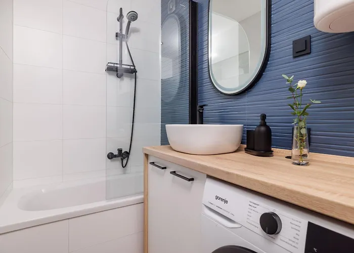 Apartment Mladen *