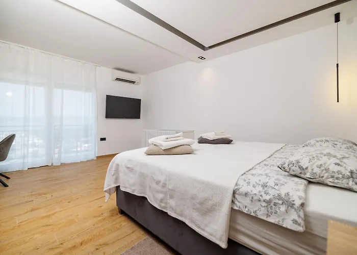 Apartment Mladen Crikvenica